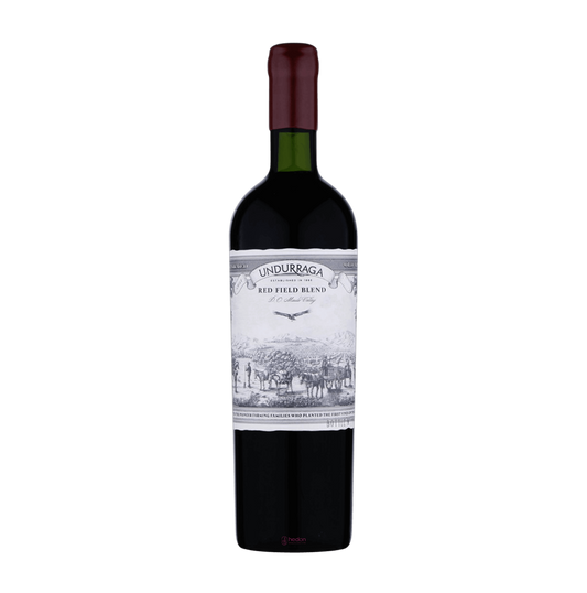 Chilean Undurraga Red Field Blend wine
